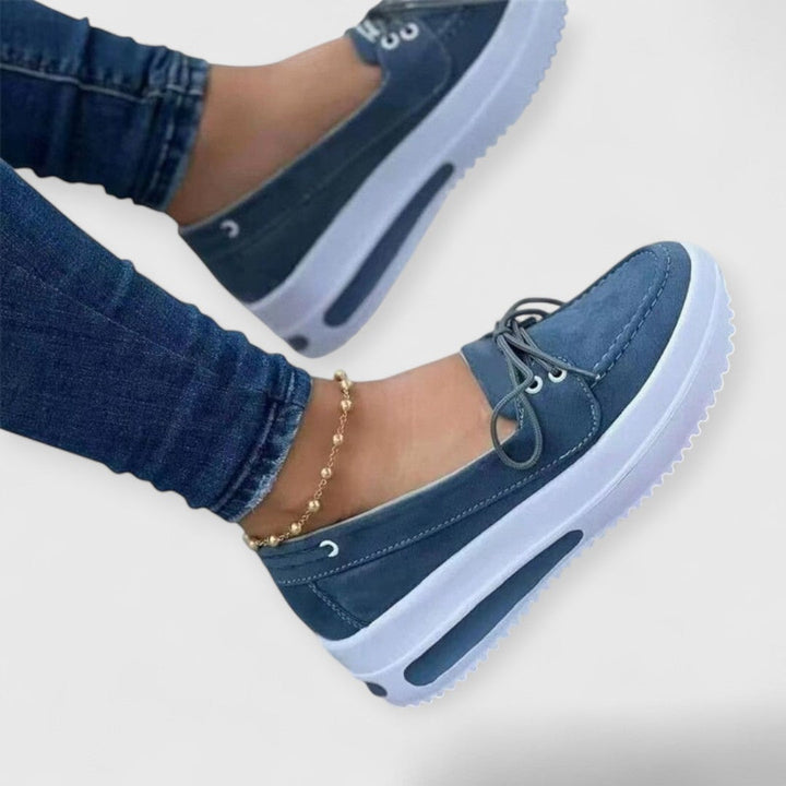 Kris™ | Stylish Lace-Up Sneakers