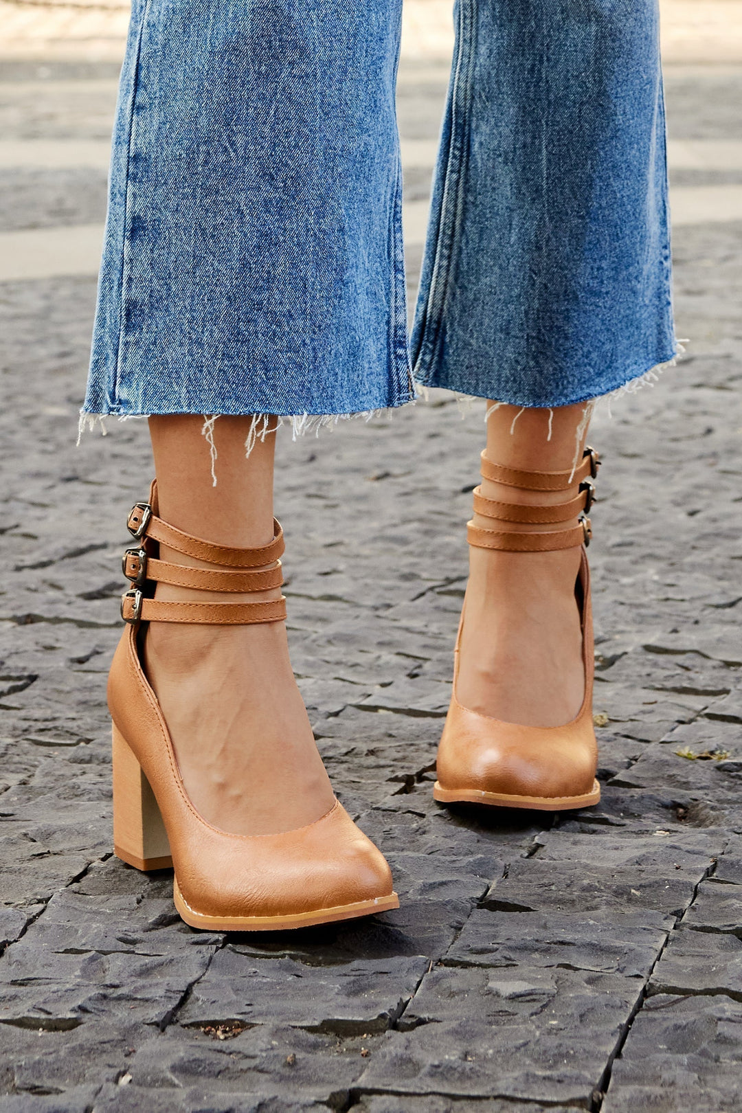 Carol™ | Minimalist Sandal with Block Heel