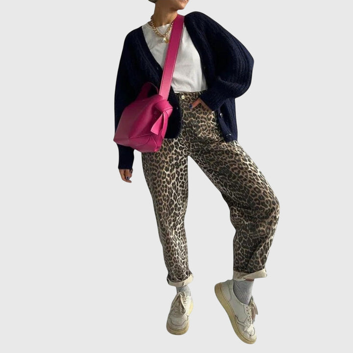 Chandra™ | Vintage Jeans with Leopard Print