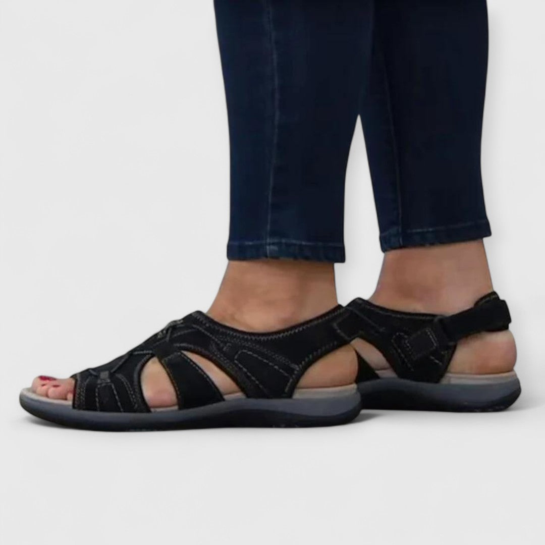 Laurita™ | Sandals for the Coast