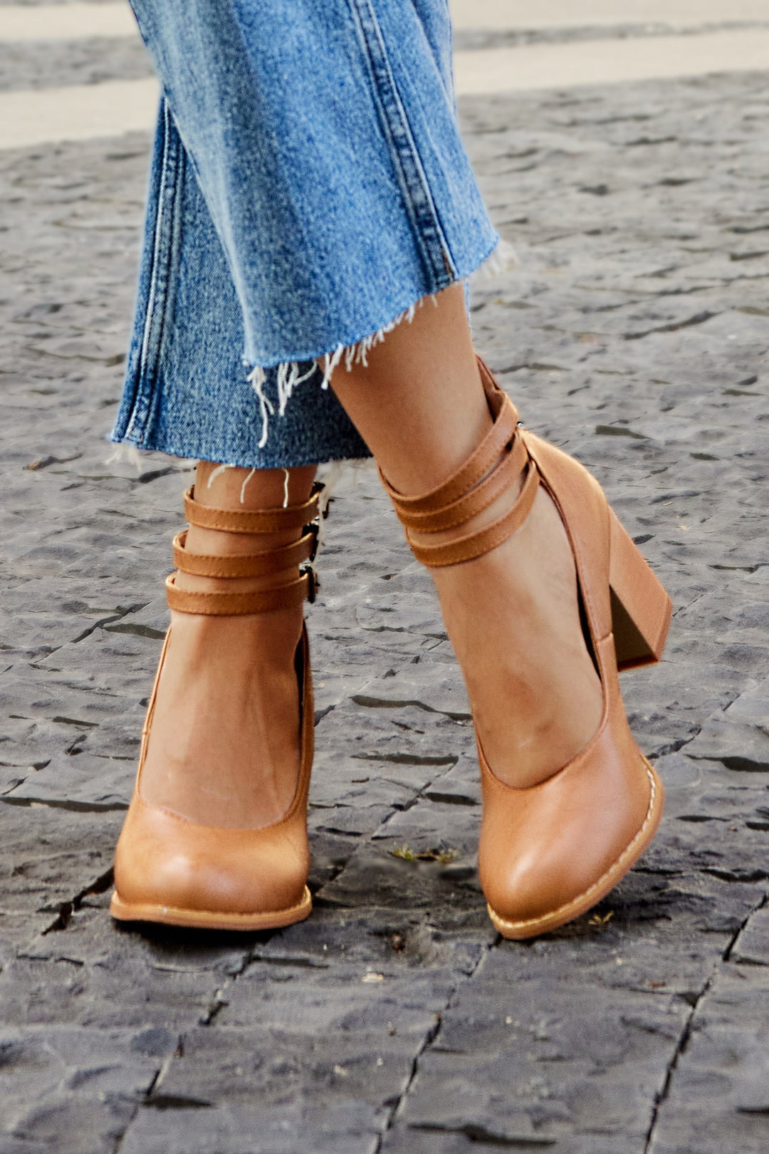 Carol™ | Minimalist Sandal with Block Heel