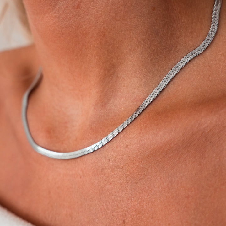 Milla Necklace
