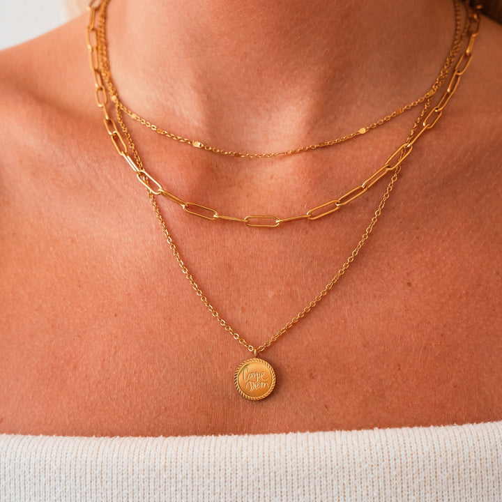 Geya Necklace