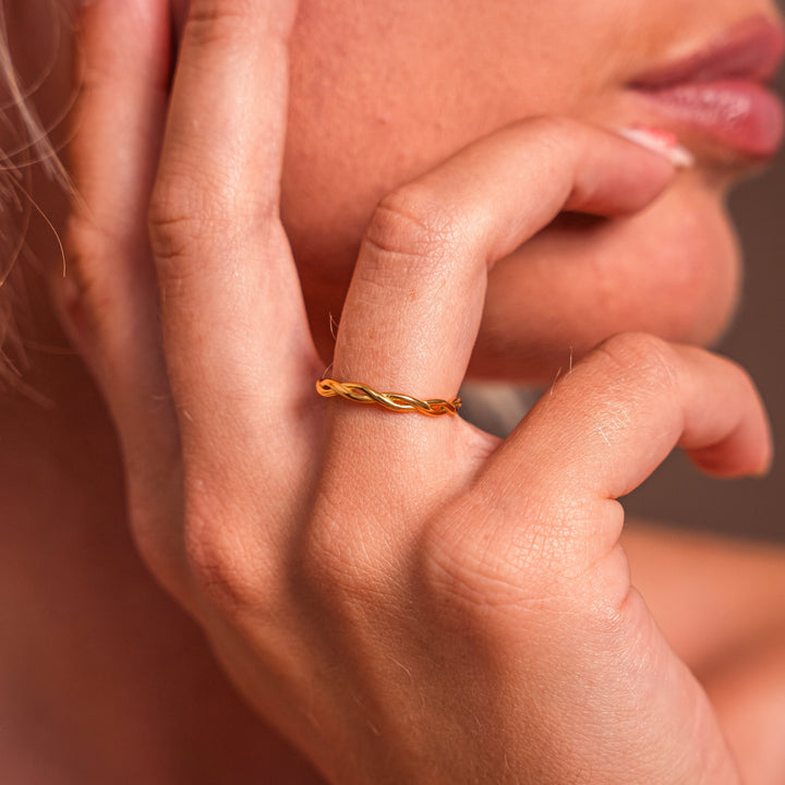 Infinity Twist Ring