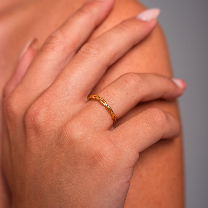 Infinity Twist Ring
