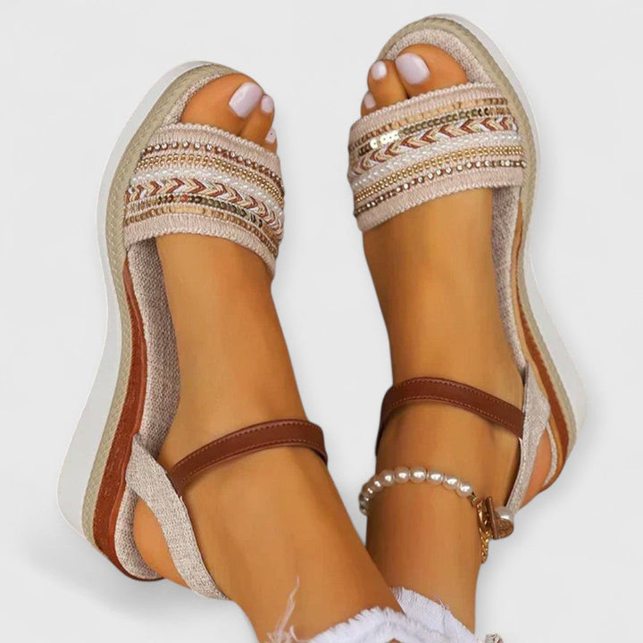 Mona™ | Sandals with Ocean Flair