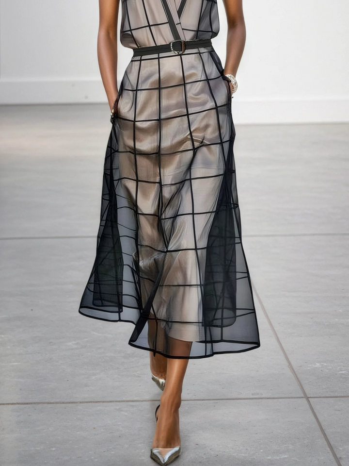 Maxi Sleeveless Checkered Tulle Dress with Collar and Belt